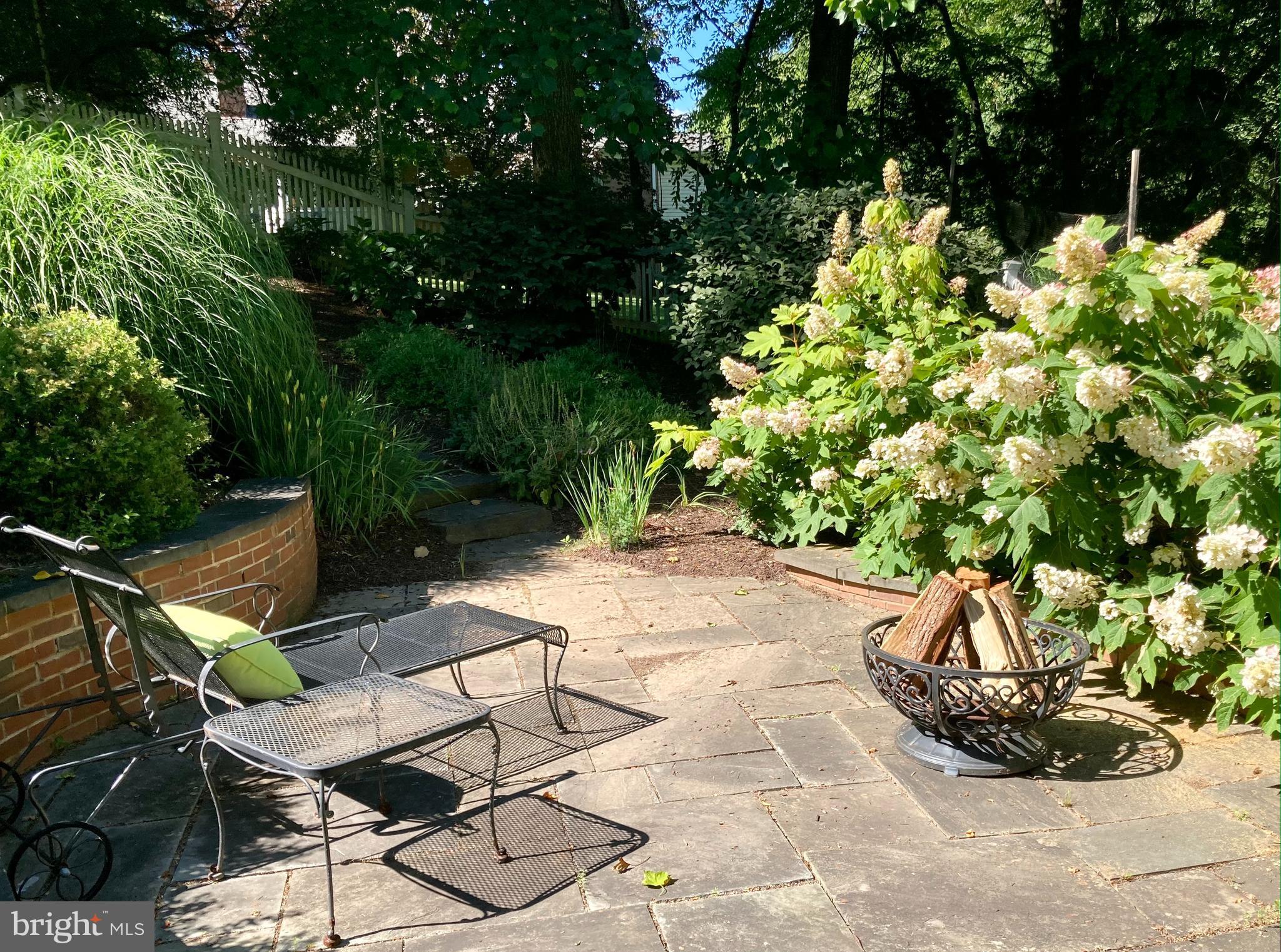 SUGAR MILL MEADOW - Residential