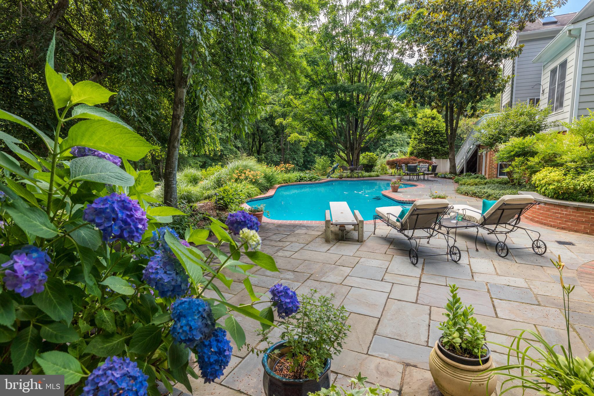 SUGAR MILL MEADOW - Residential