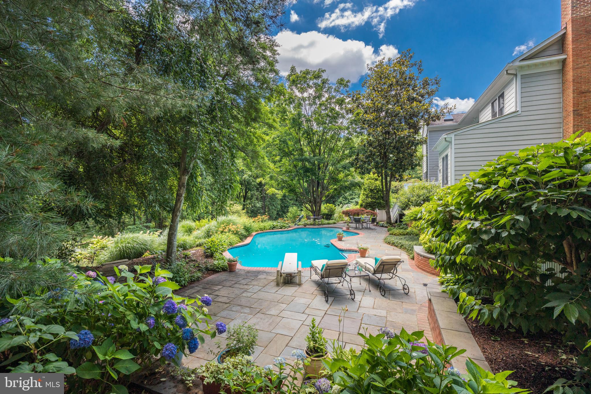 SUGAR MILL MEADOW - Residential