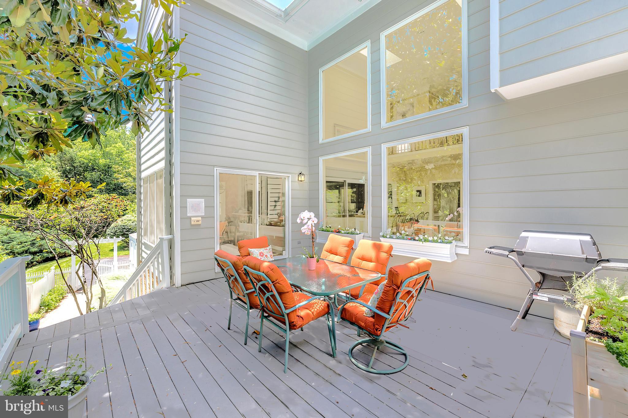 SUGAR MILL MEADOW - Residential