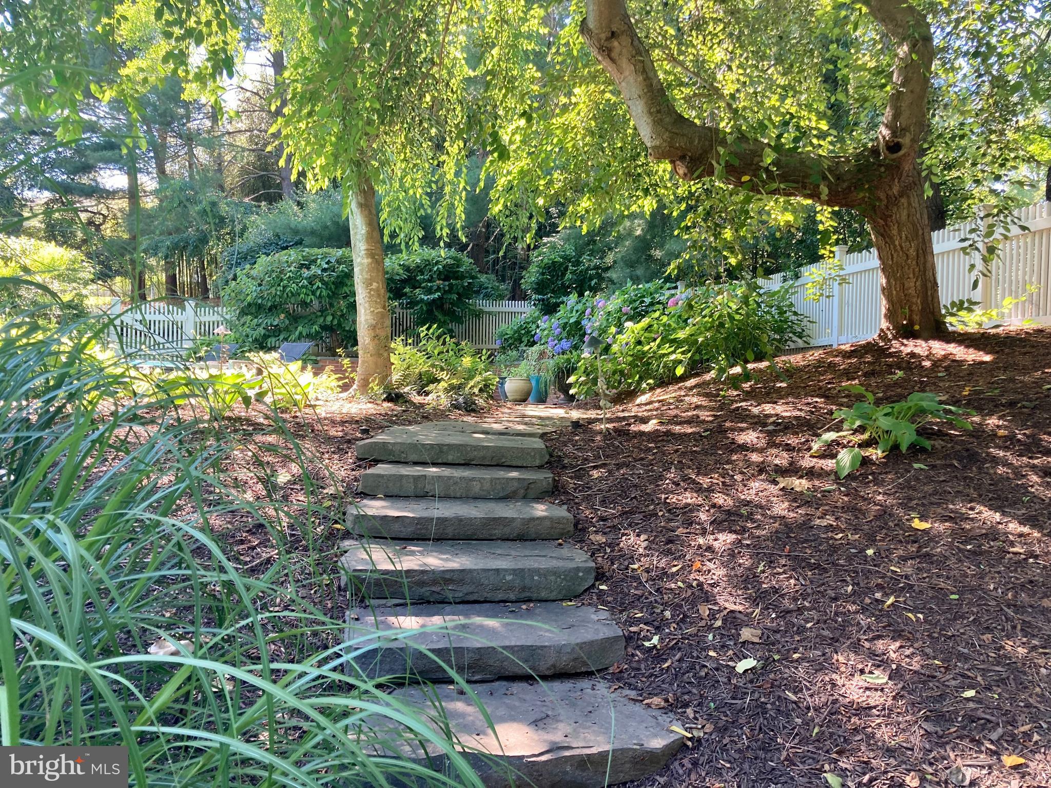 SUGAR MILL MEADOW - Residential