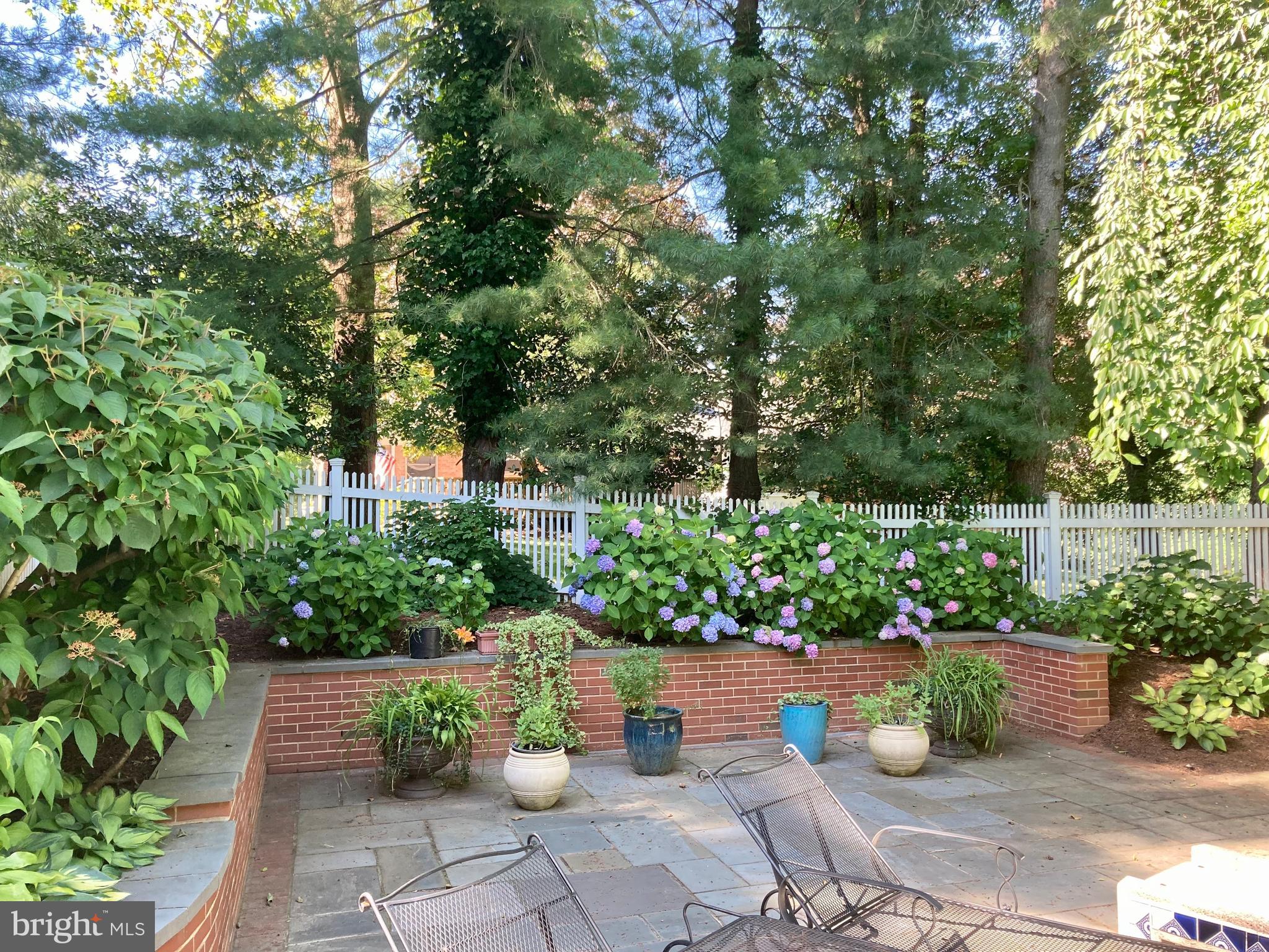 SUGAR MILL MEADOW - Residential