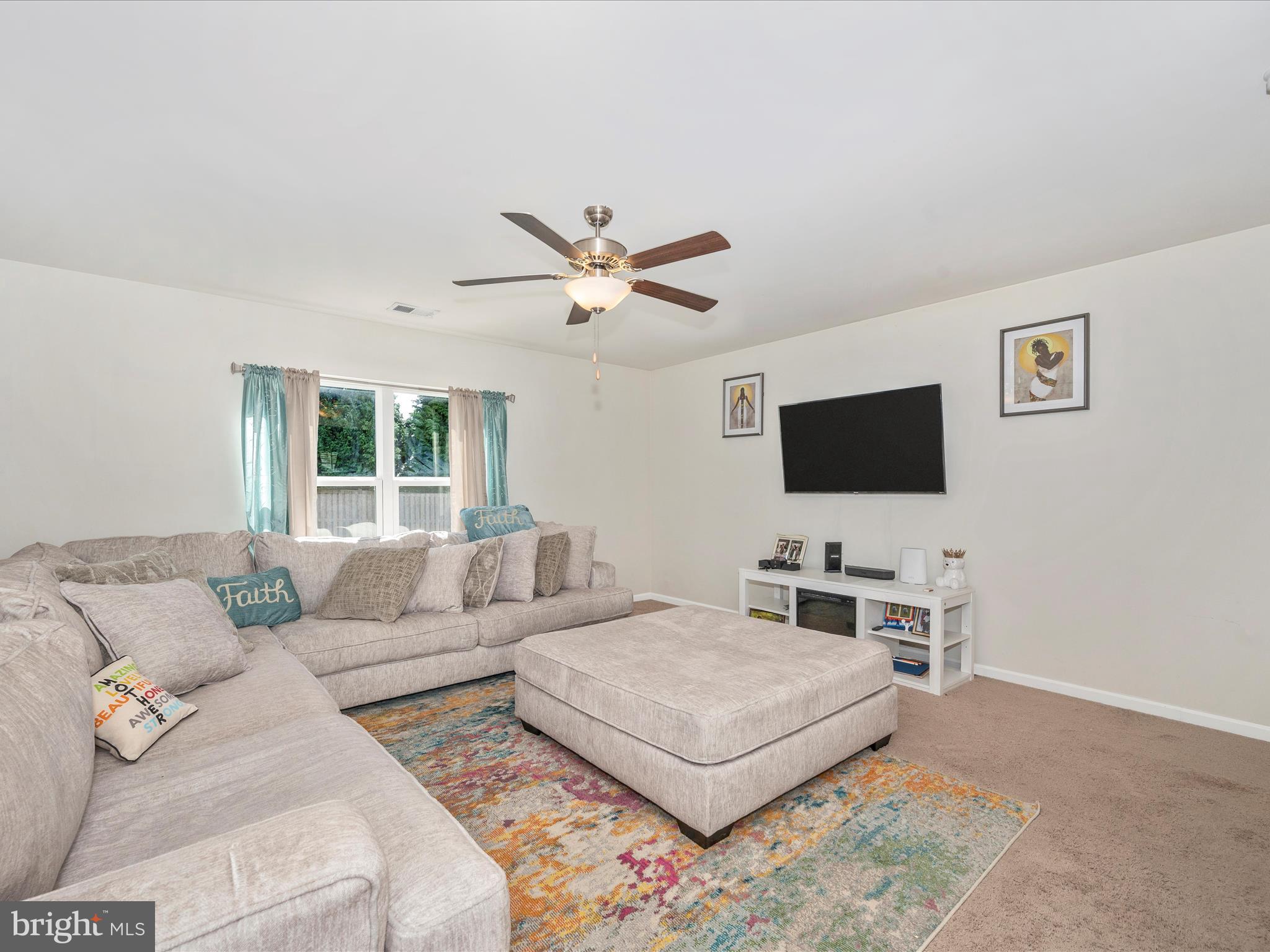 MCGINNIS POINT - Residential