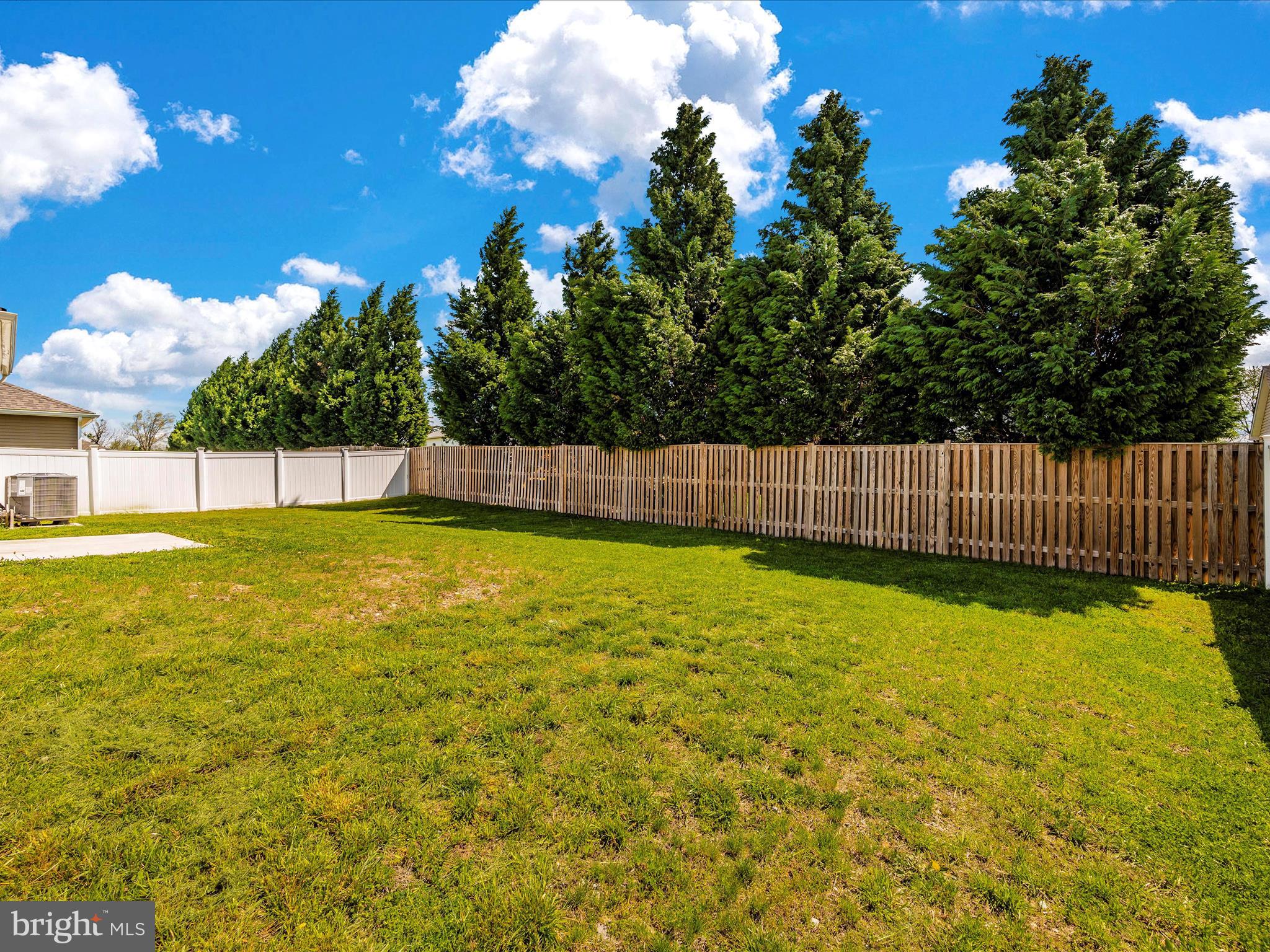 MCGINNIS POINT - Residential