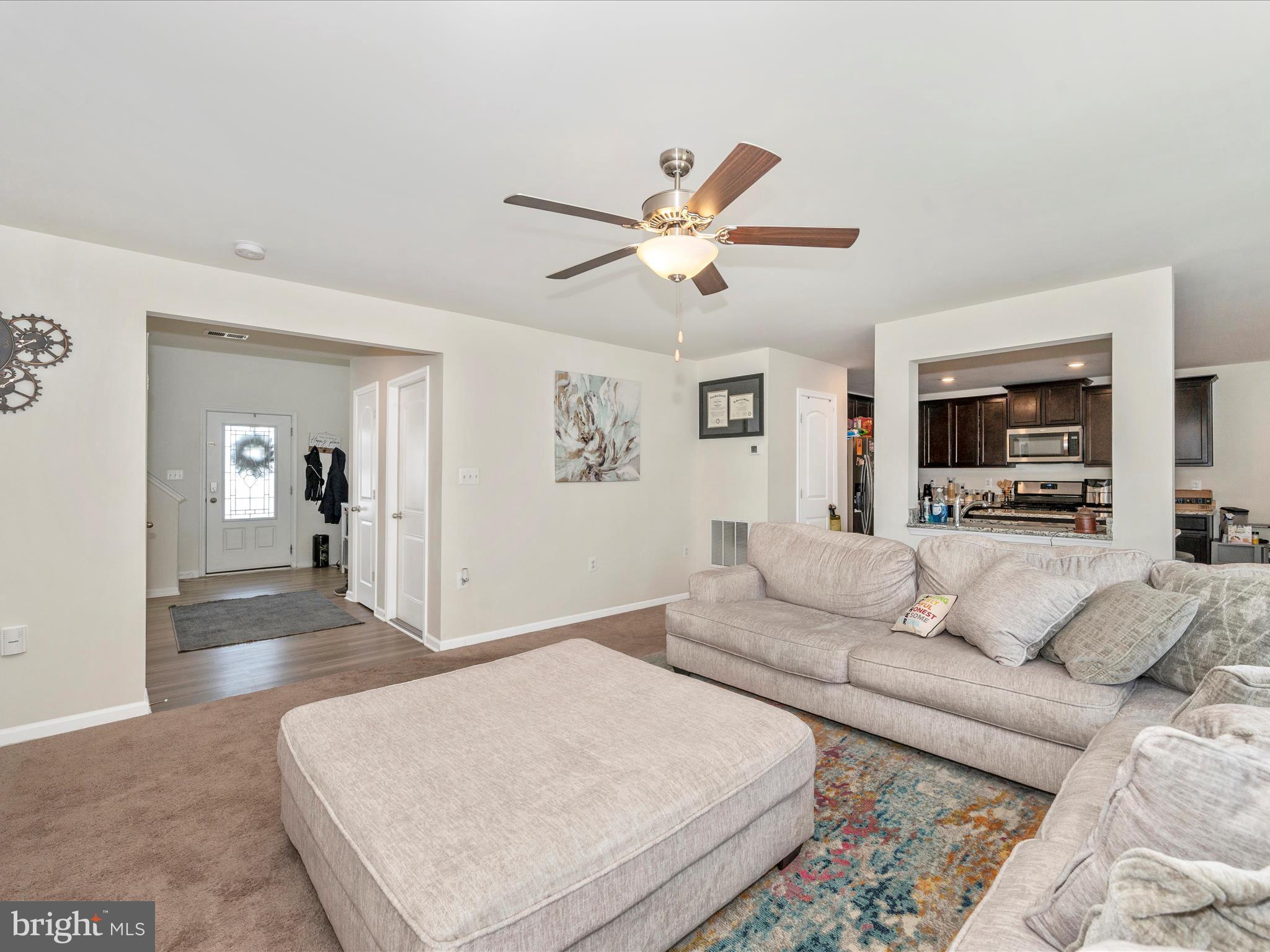 MCGINNIS POINT - Residential