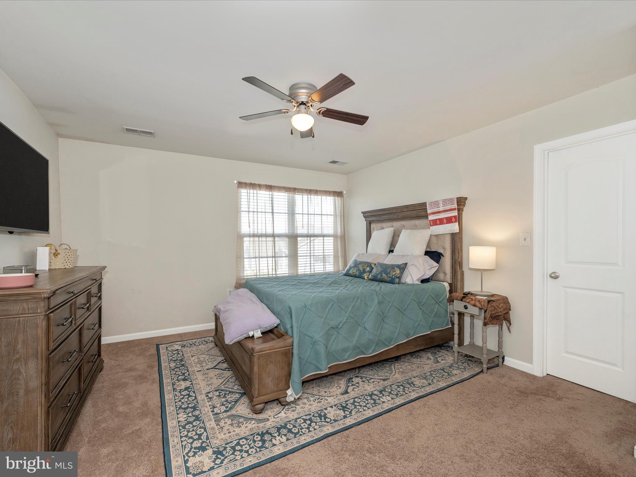 MCGINNIS POINT - Residential