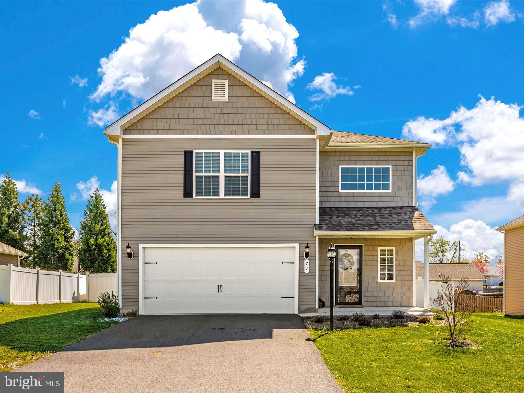 MCGINNIS POINT - Residential