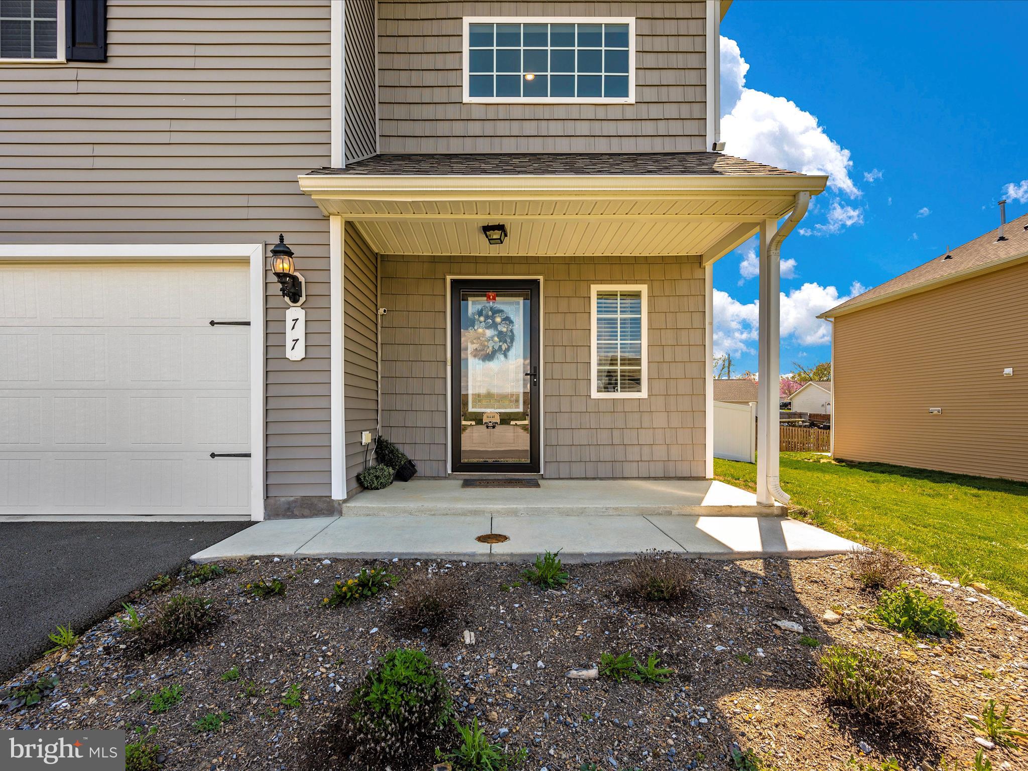 MCGINNIS POINT - Residential