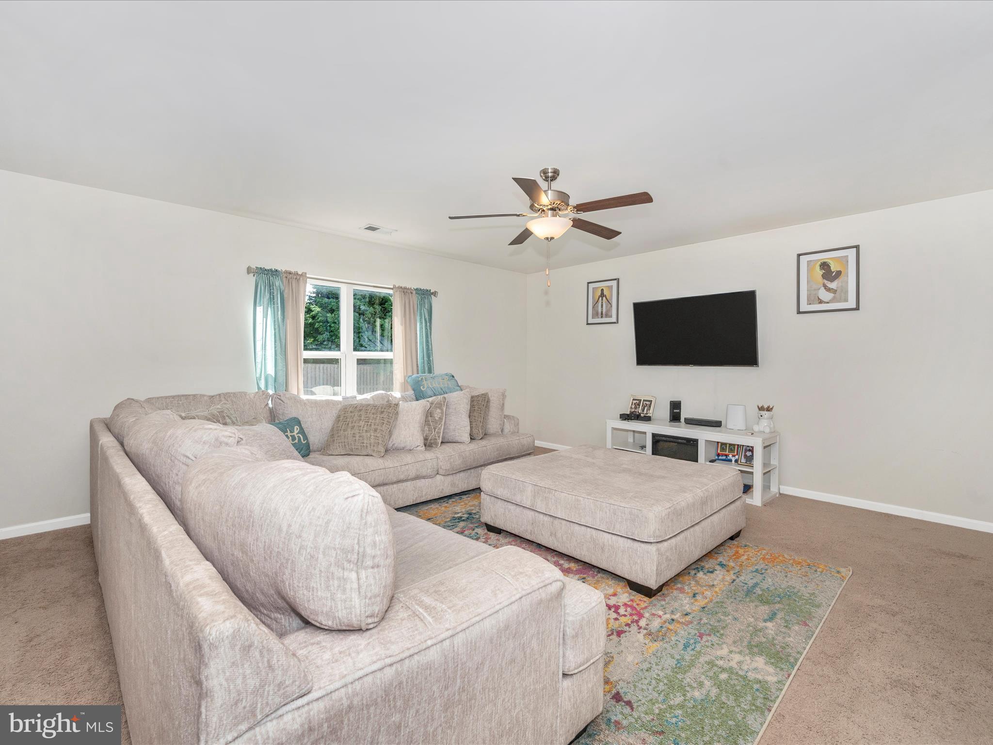 MCGINNIS POINT - Residential