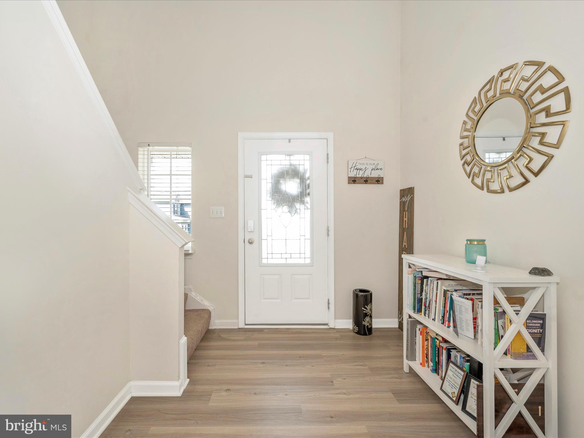 MCGINNIS POINT - Residential