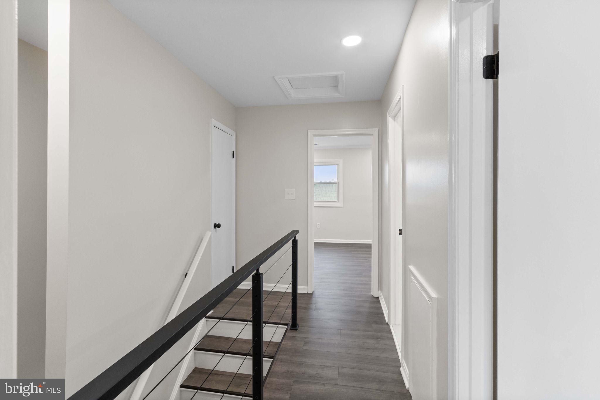 POINT OF WOODS - Residential