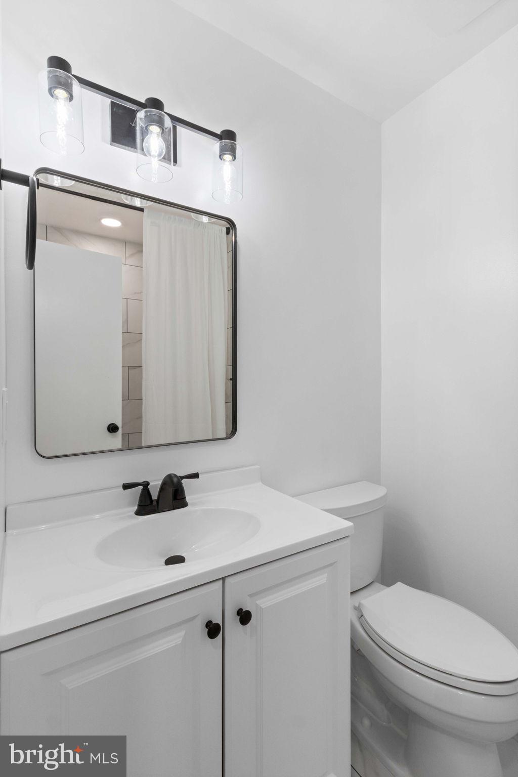 POINT OF WOODS - Residential