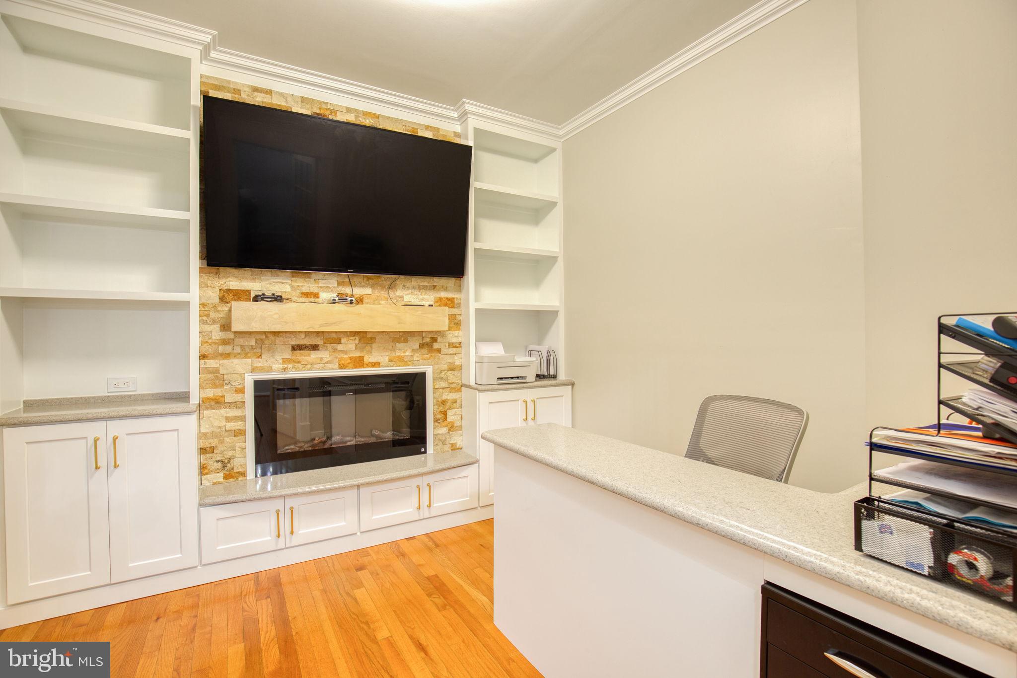 THE GLEN (SALEM FIELDS) - Residential