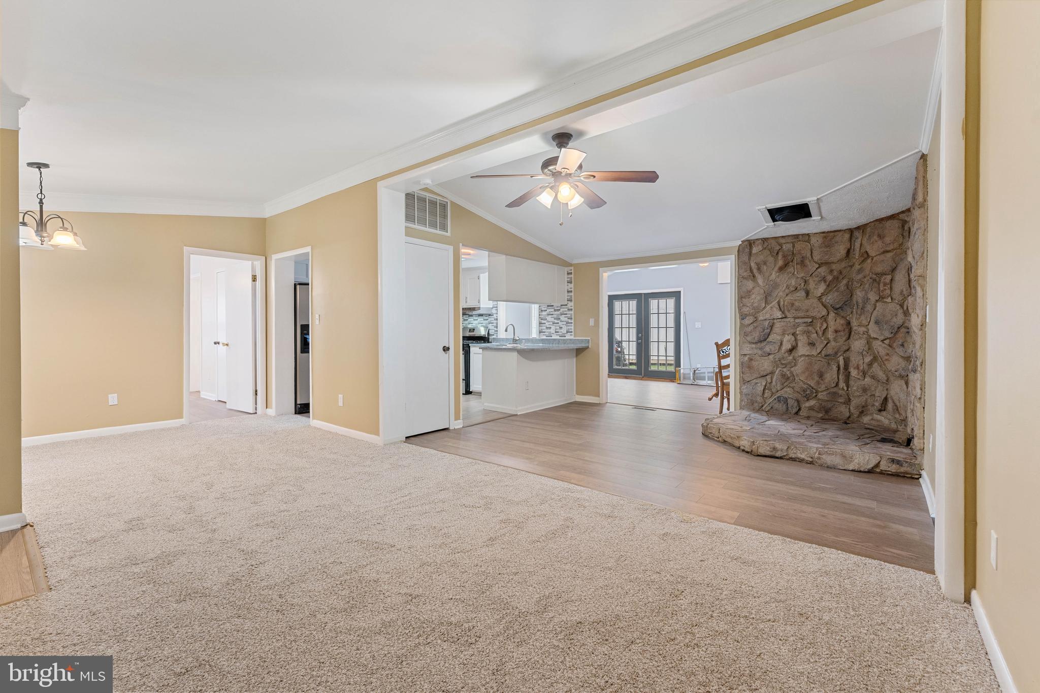 LAKE WILDERNESS - Residential