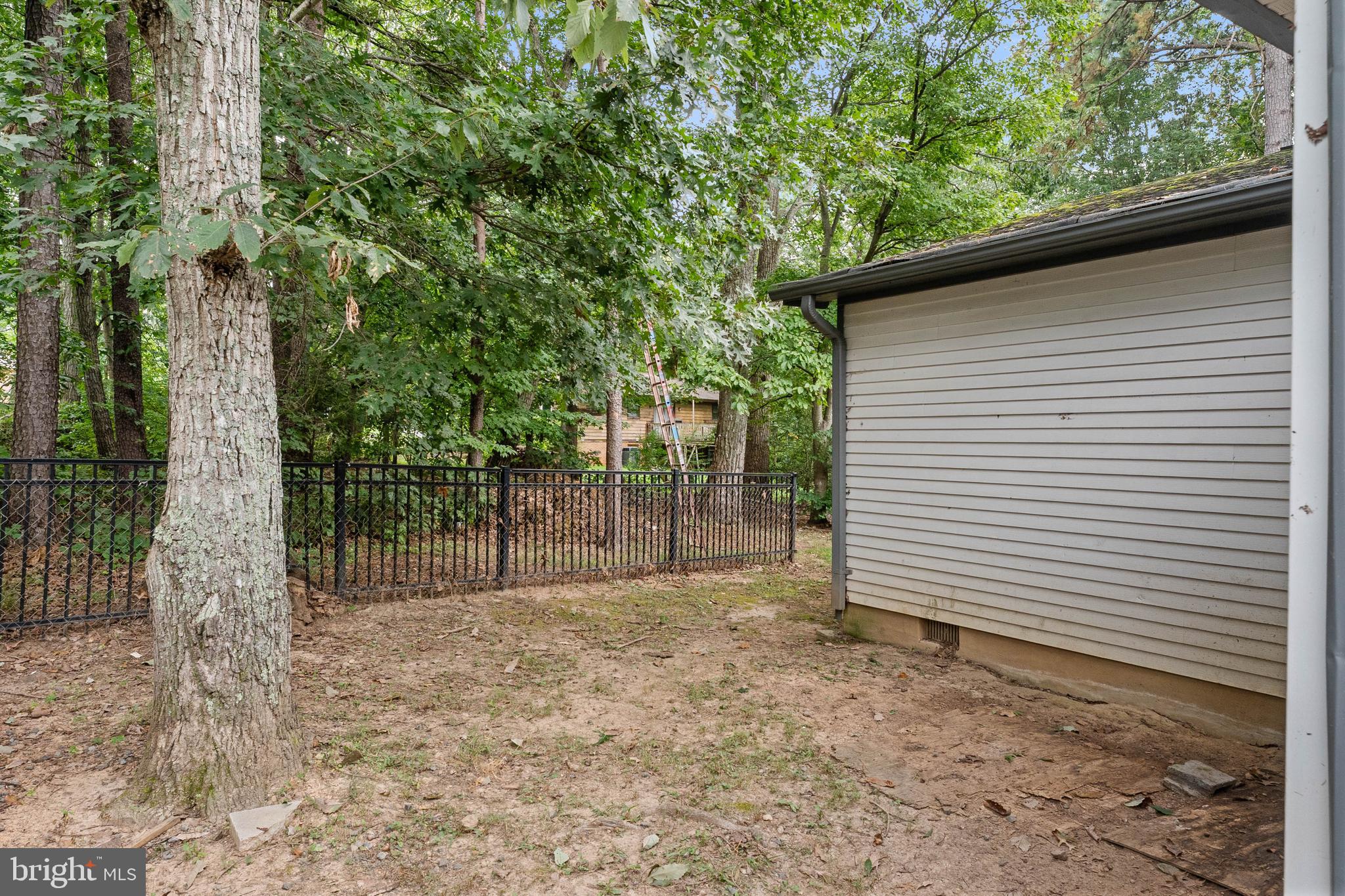 LAKE WILDERNESS - Residential