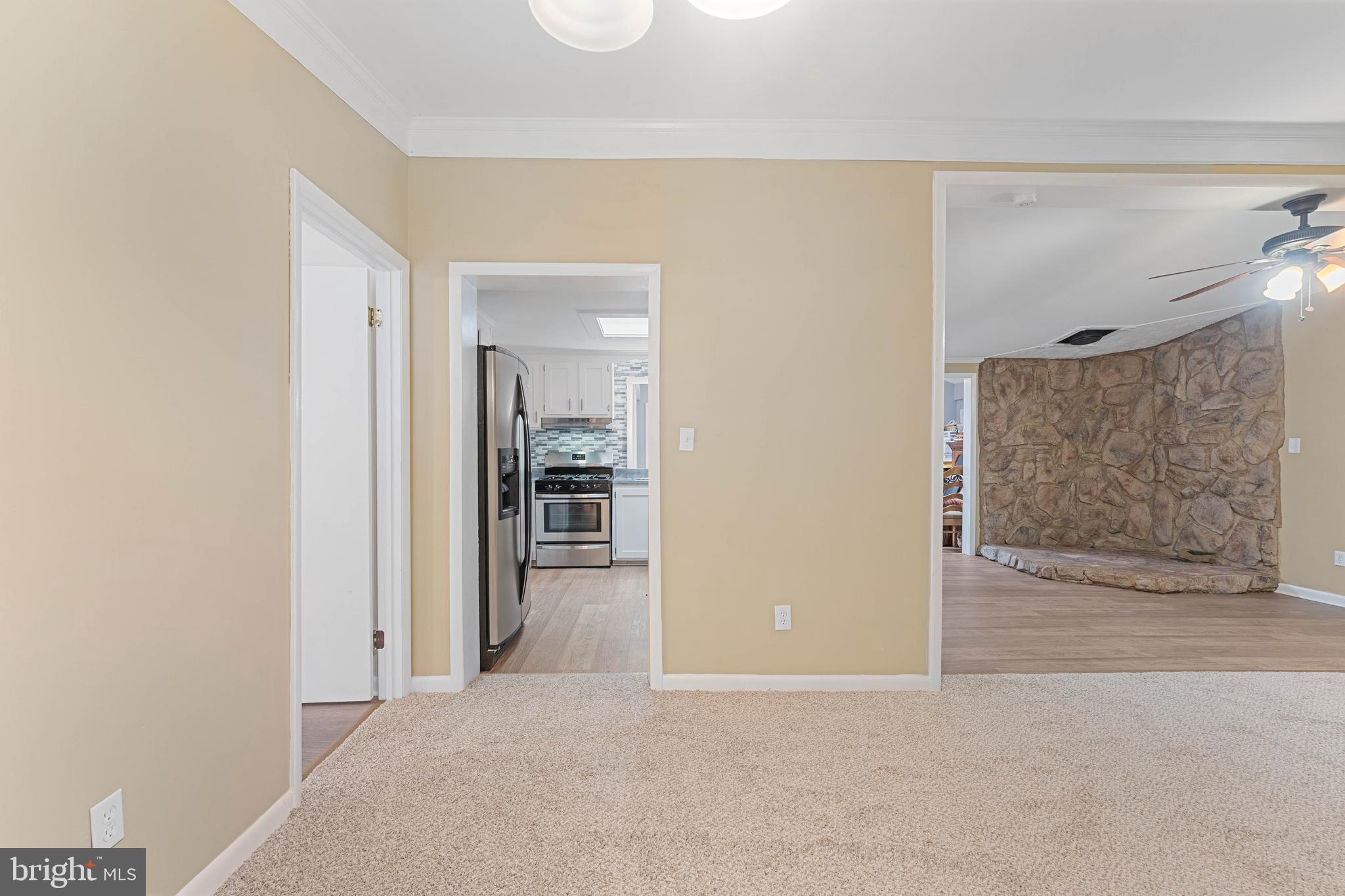 LAKE WILDERNESS - Residential