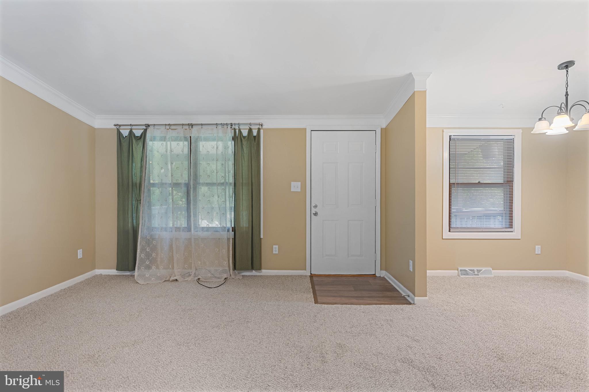 LAKE WILDERNESS - Residential