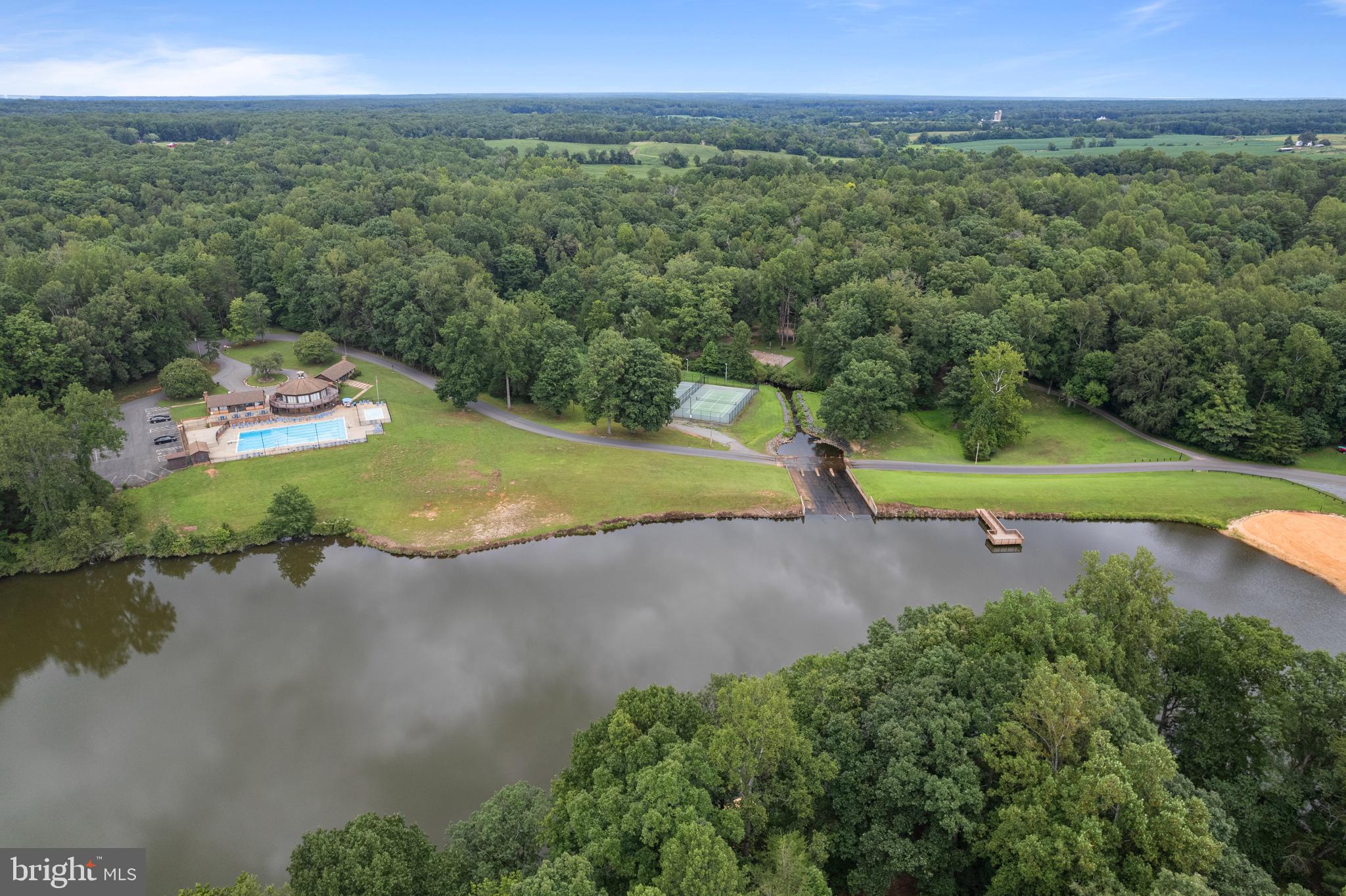 LAKE WILDERNESS - Residential