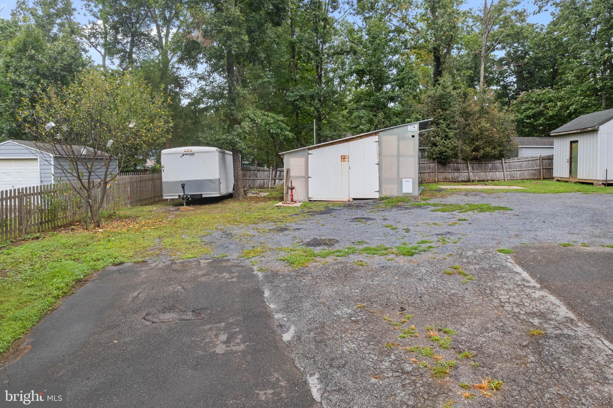 LAKE WILDERNESS - Residential