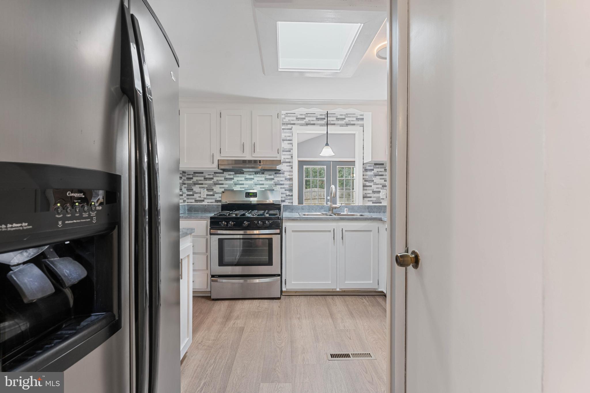 LAKE WILDERNESS - Residential