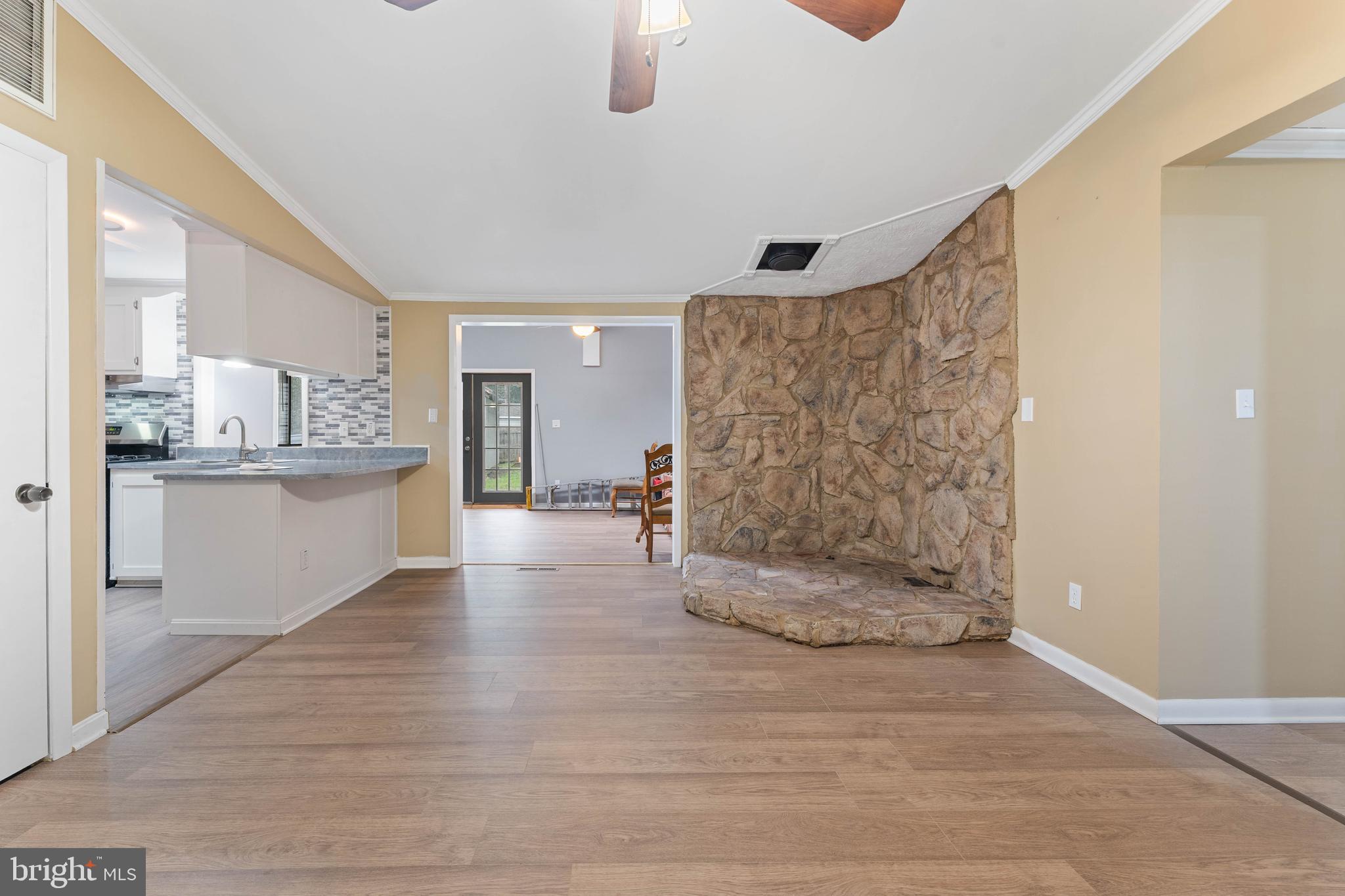 LAKE WILDERNESS - Residential