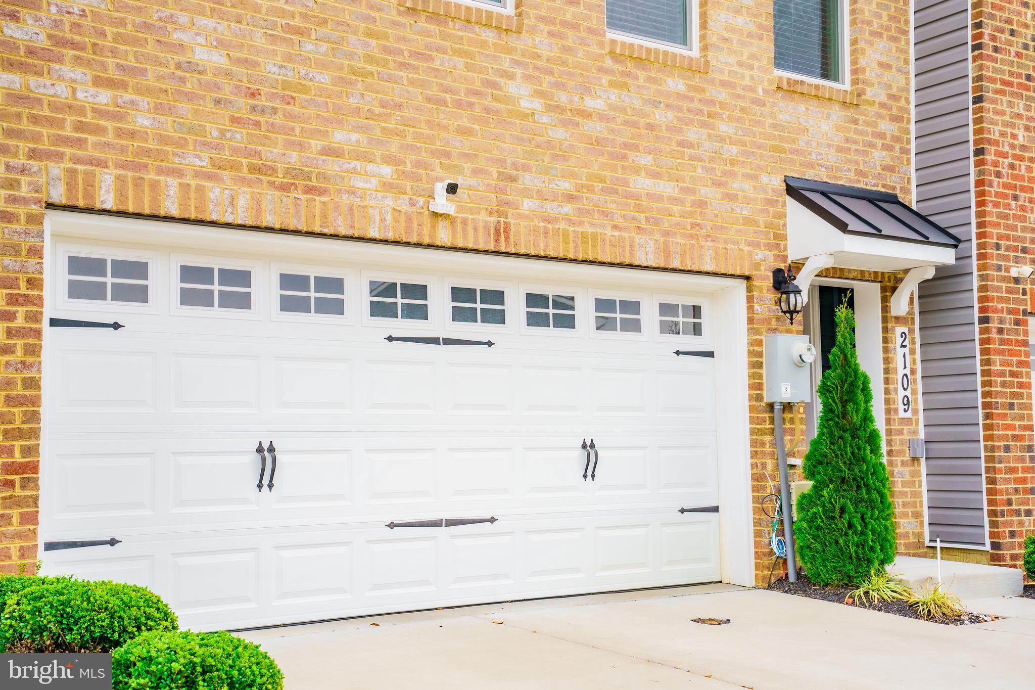 WOODMORE OVERLOOK - Residential