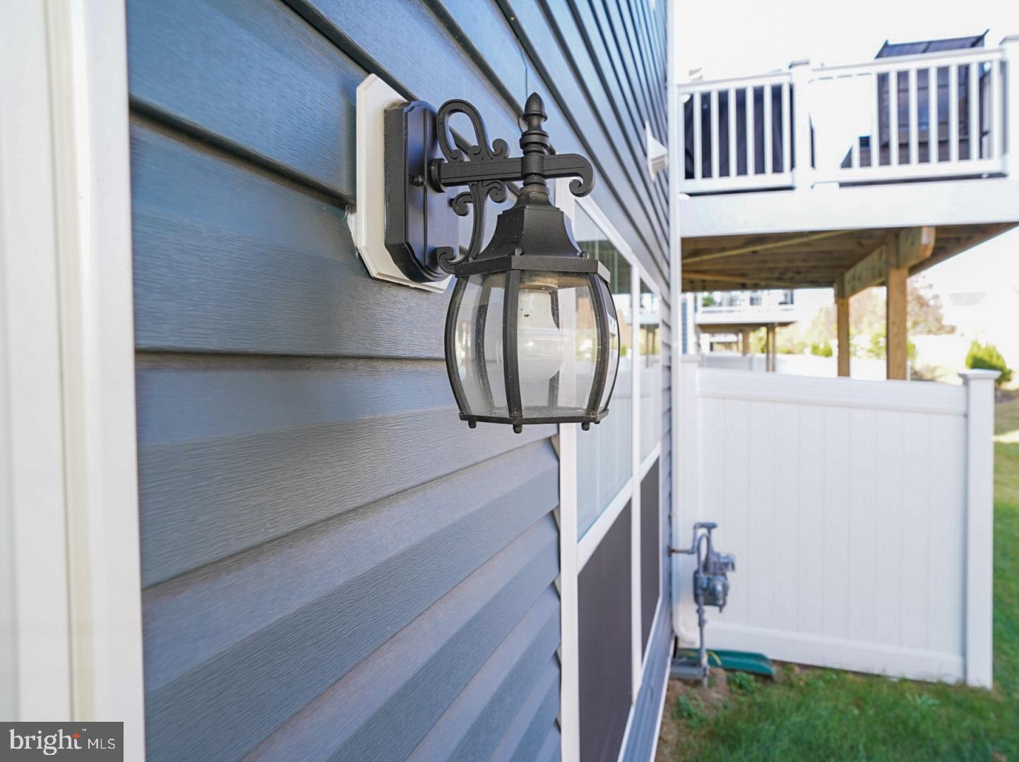 WOODMORE OVERLOOK - Residential