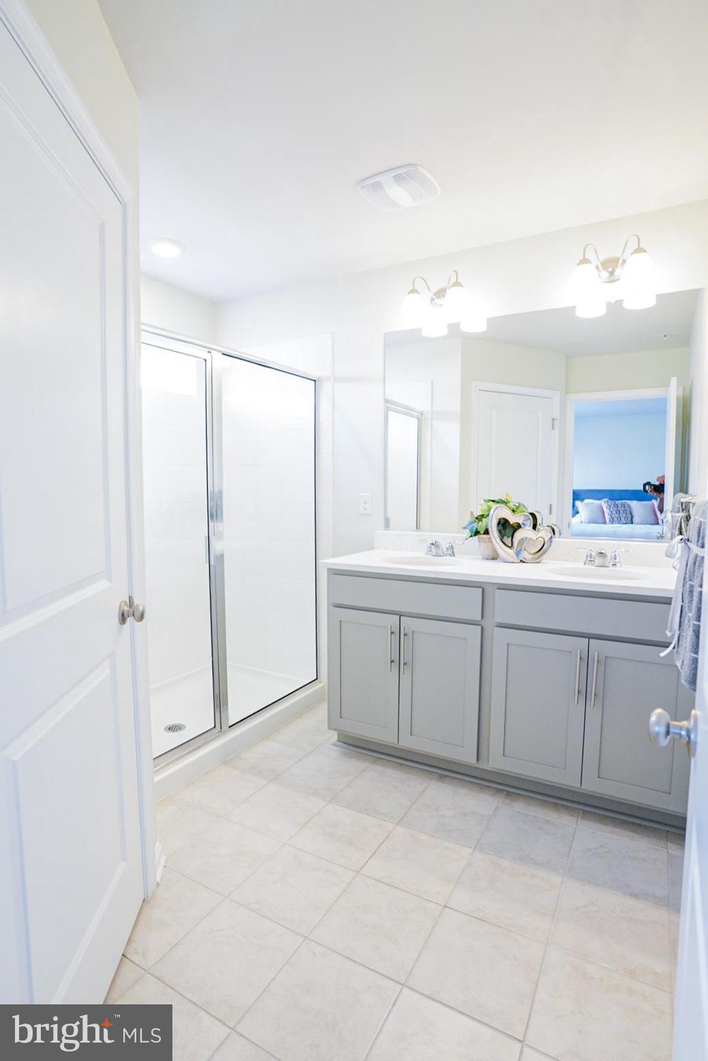 WOODMORE OVERLOOK - Residential