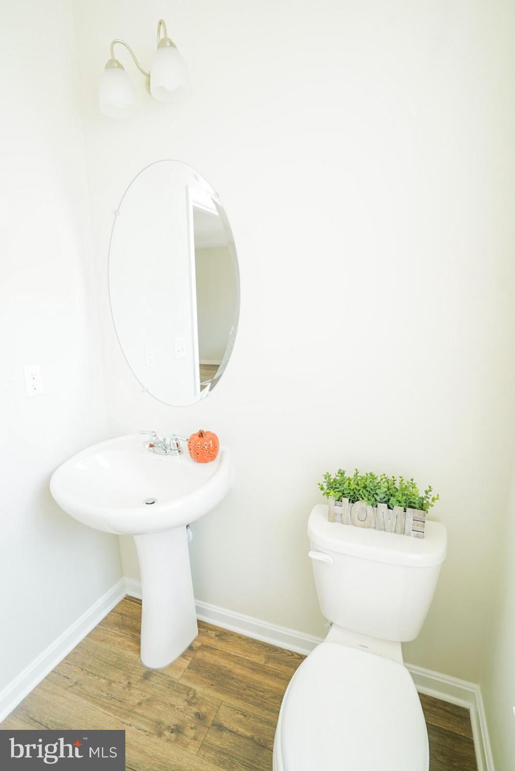 WOODMORE OVERLOOK - Residential