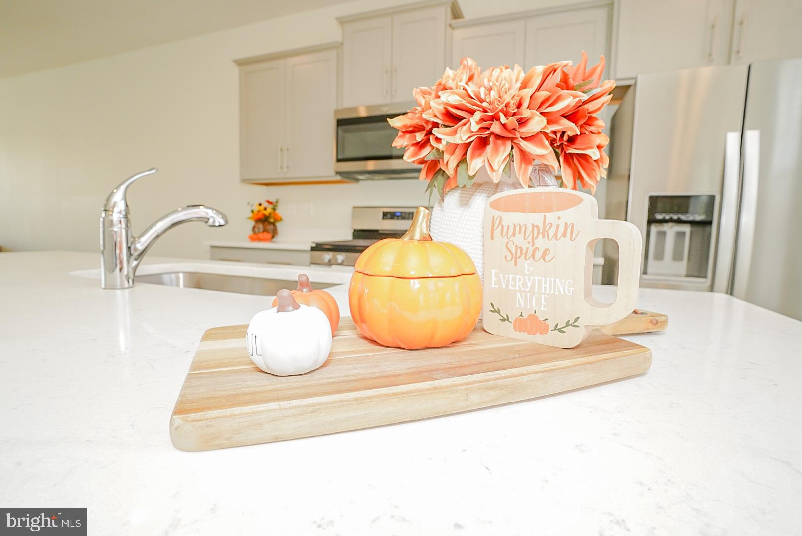 WOODMORE OVERLOOK - Residential