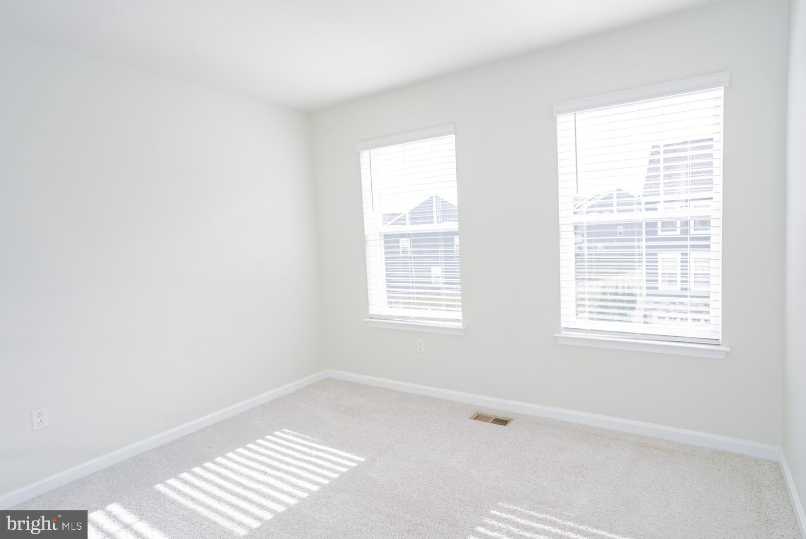 WOODMORE OVERLOOK - Residential