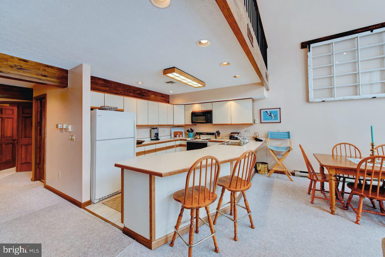 939 GLENDALE ROAD 19