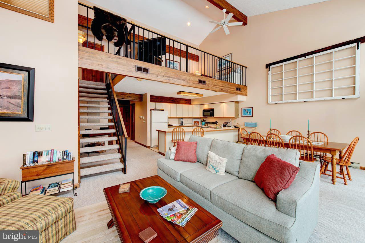 939 GLENDALE ROAD 19