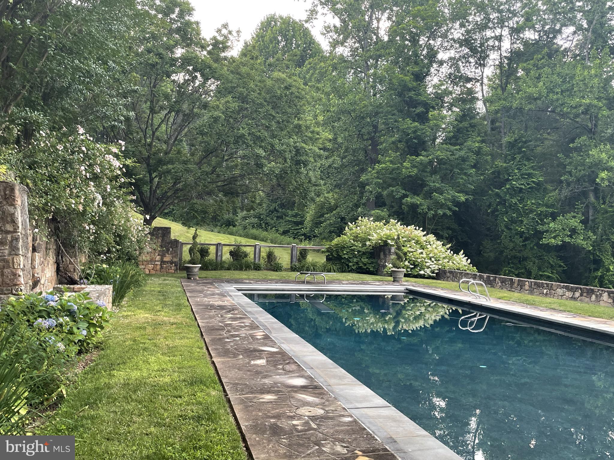 BOSTON AREA - Residential