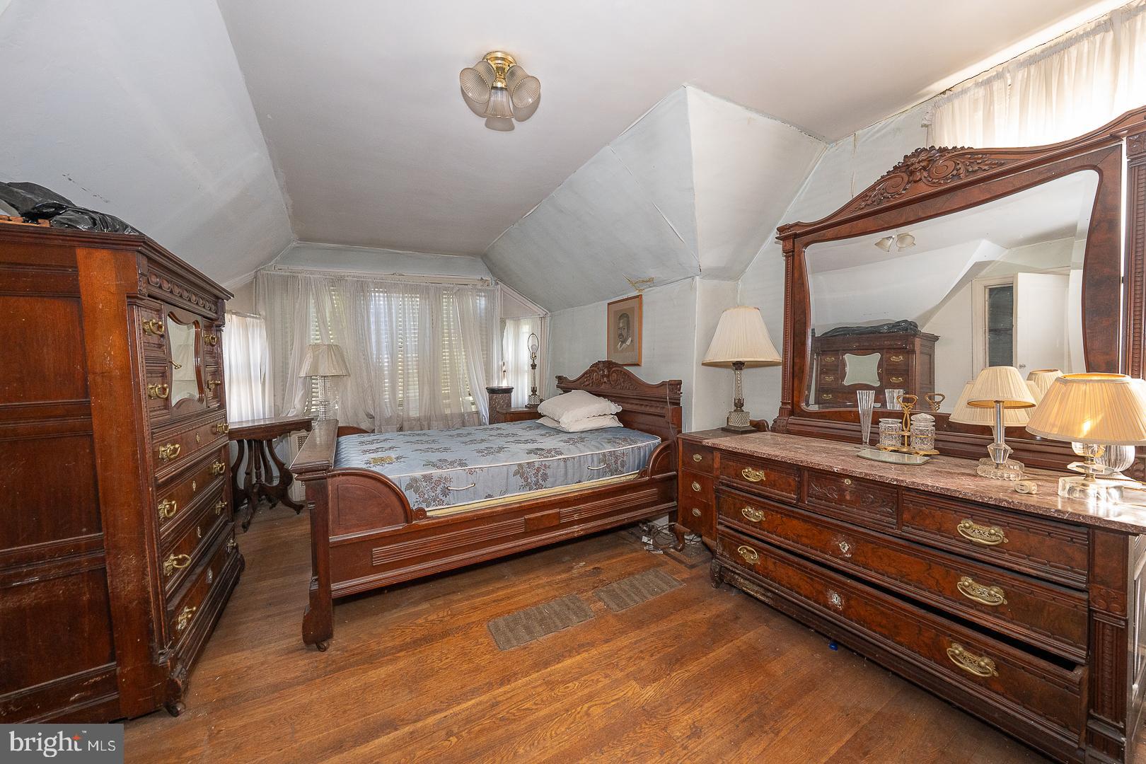 GERMANTOWN (WEST) - Residential