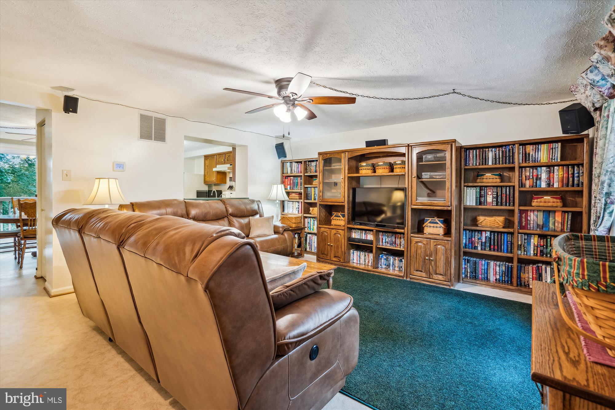 KINGS WOODS - Residential