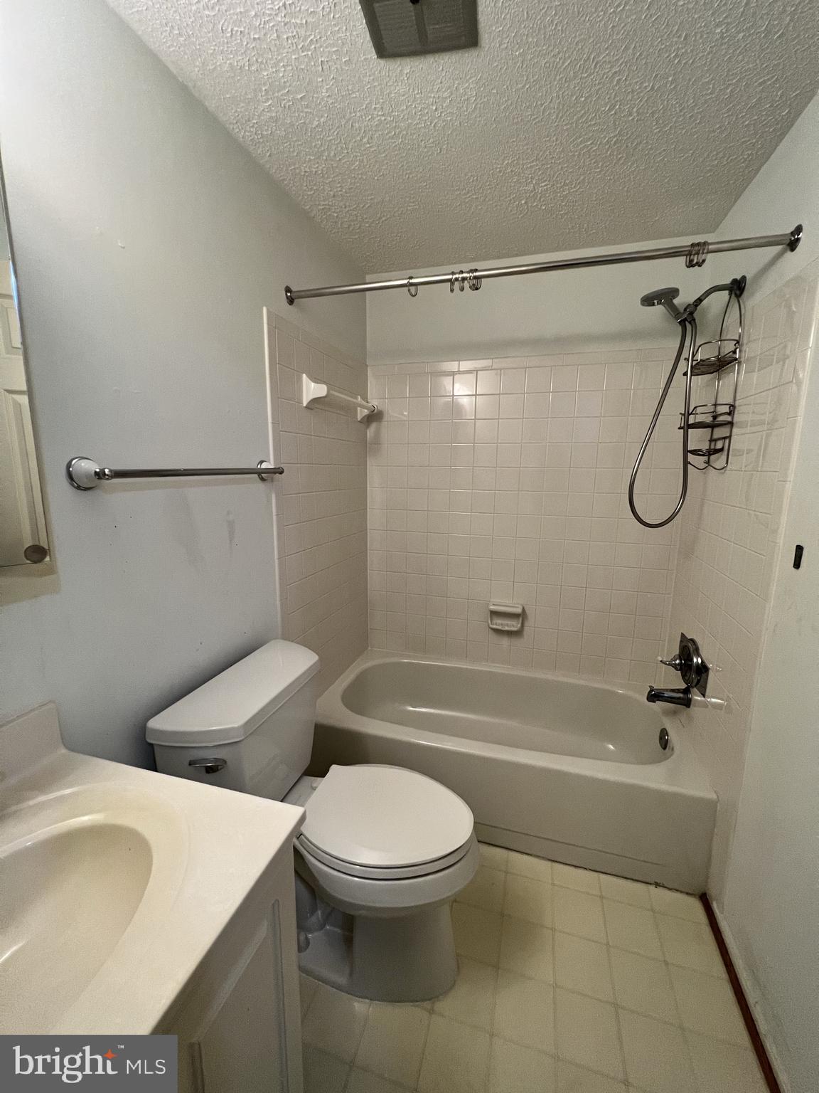 GAITHERSBURG - Residential Lease