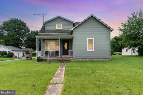 1162 NEWVILLE ROAD CARLISLE PA 17013