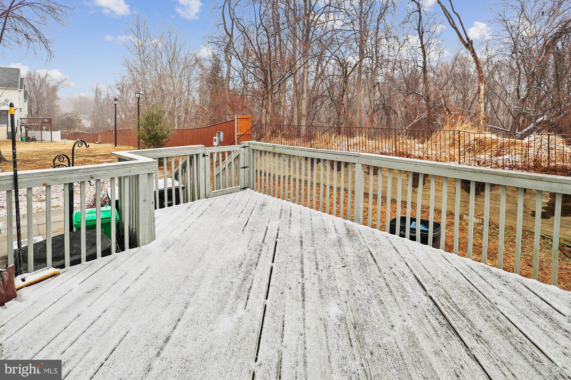 MARLBORO MEADOWS - Residential