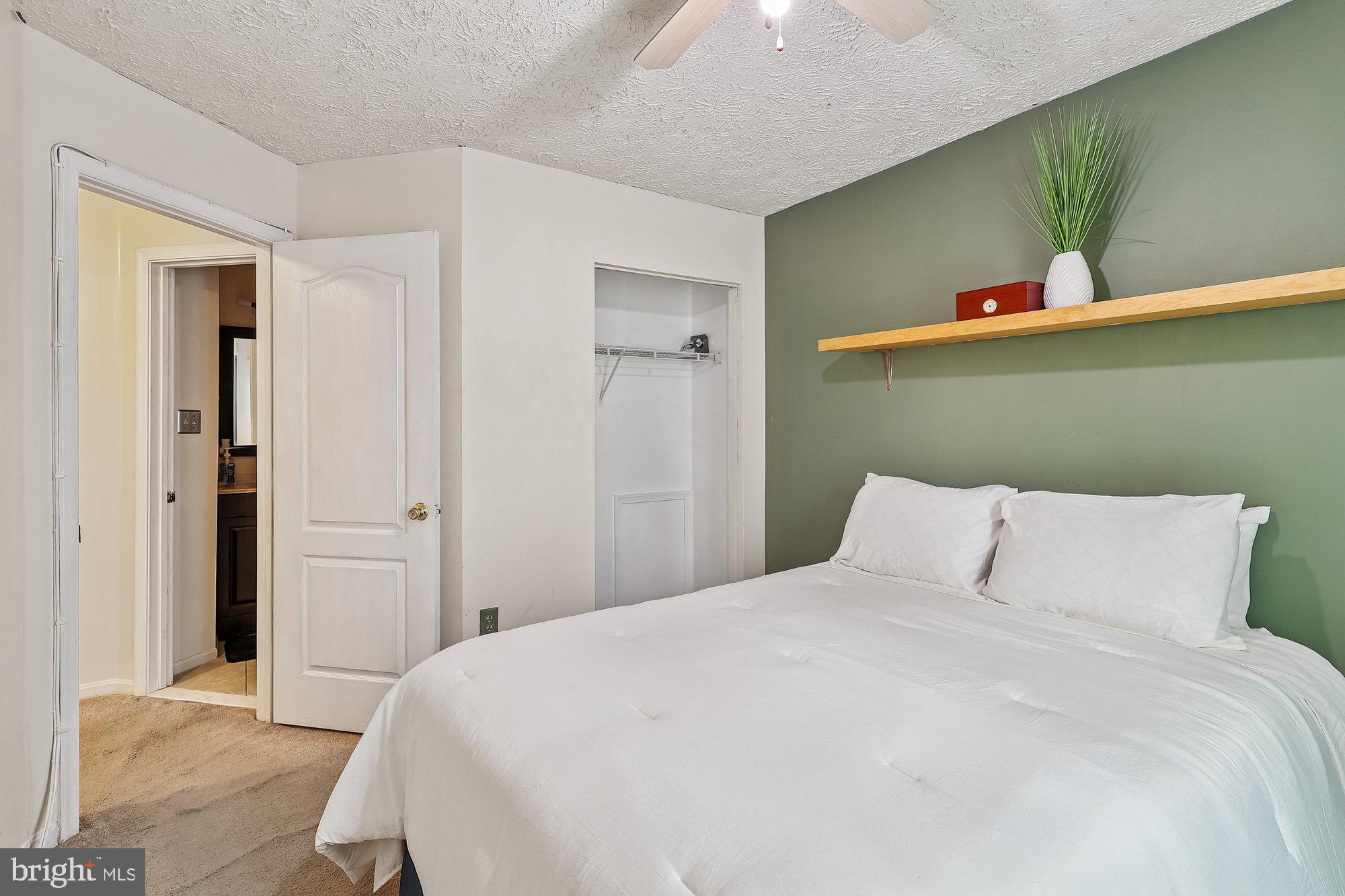 MARLBORO MEADOWS - Residential