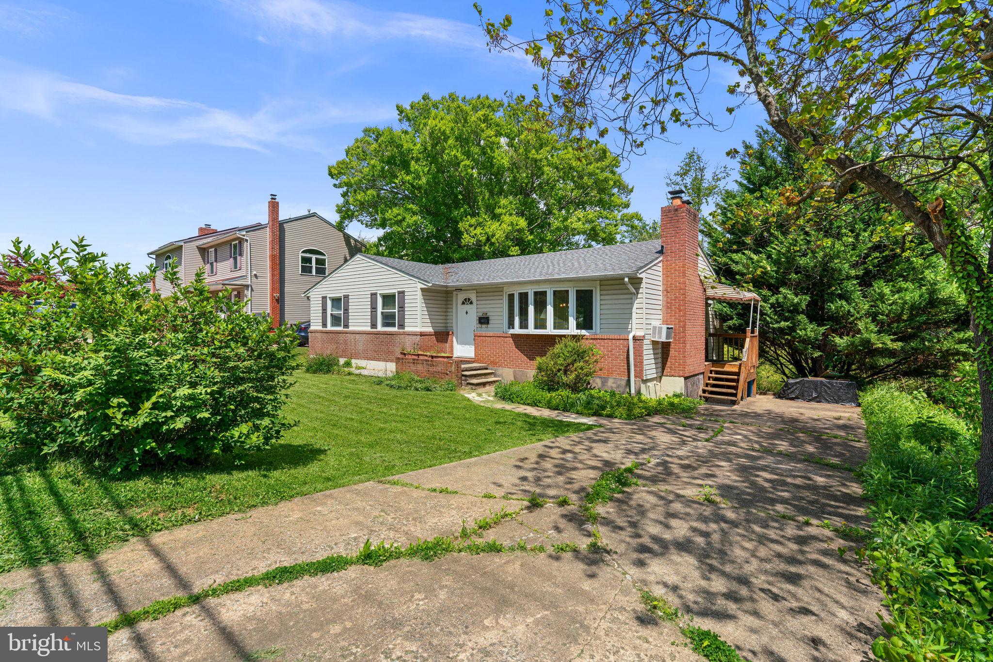 SUBURBAN GREENS - Residential