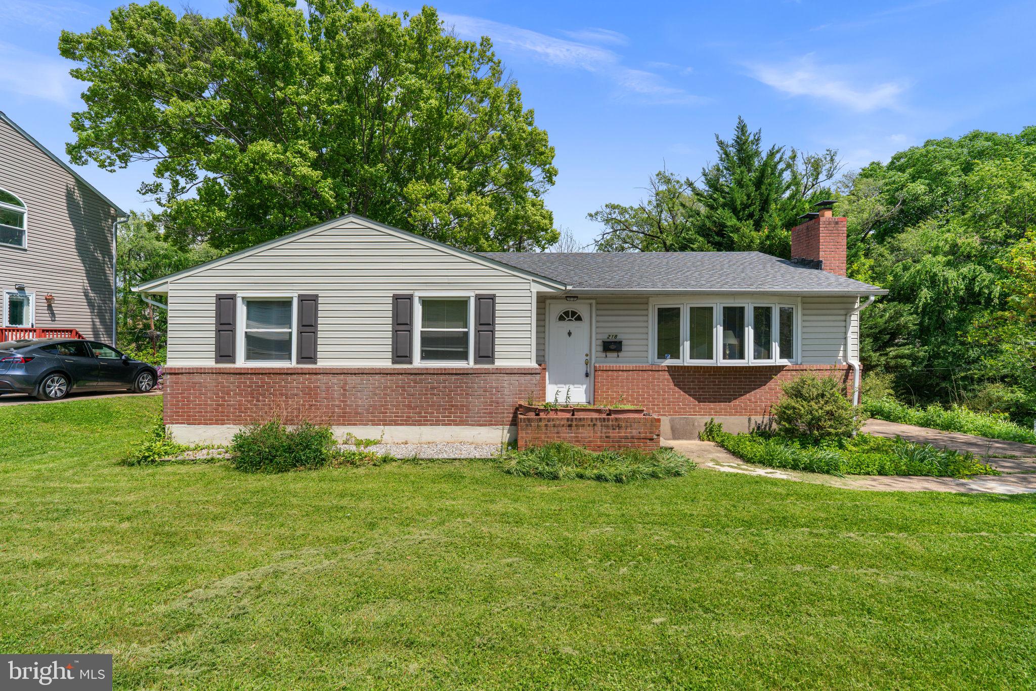 SUBURBAN GREENS - Residential