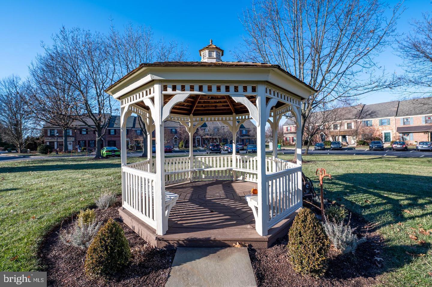 113 WINGED FOOT COURT
