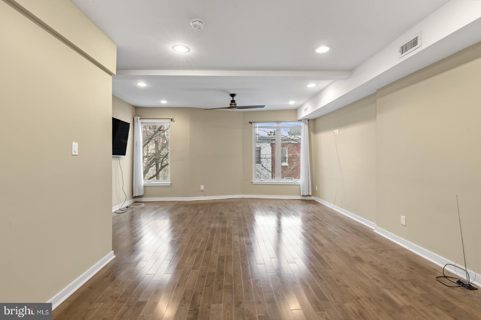 FISHTOWN - Residential Lease