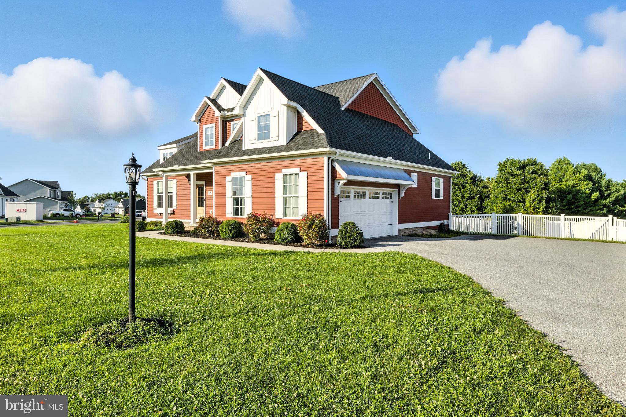 SALEM OVERLOOK - Residential