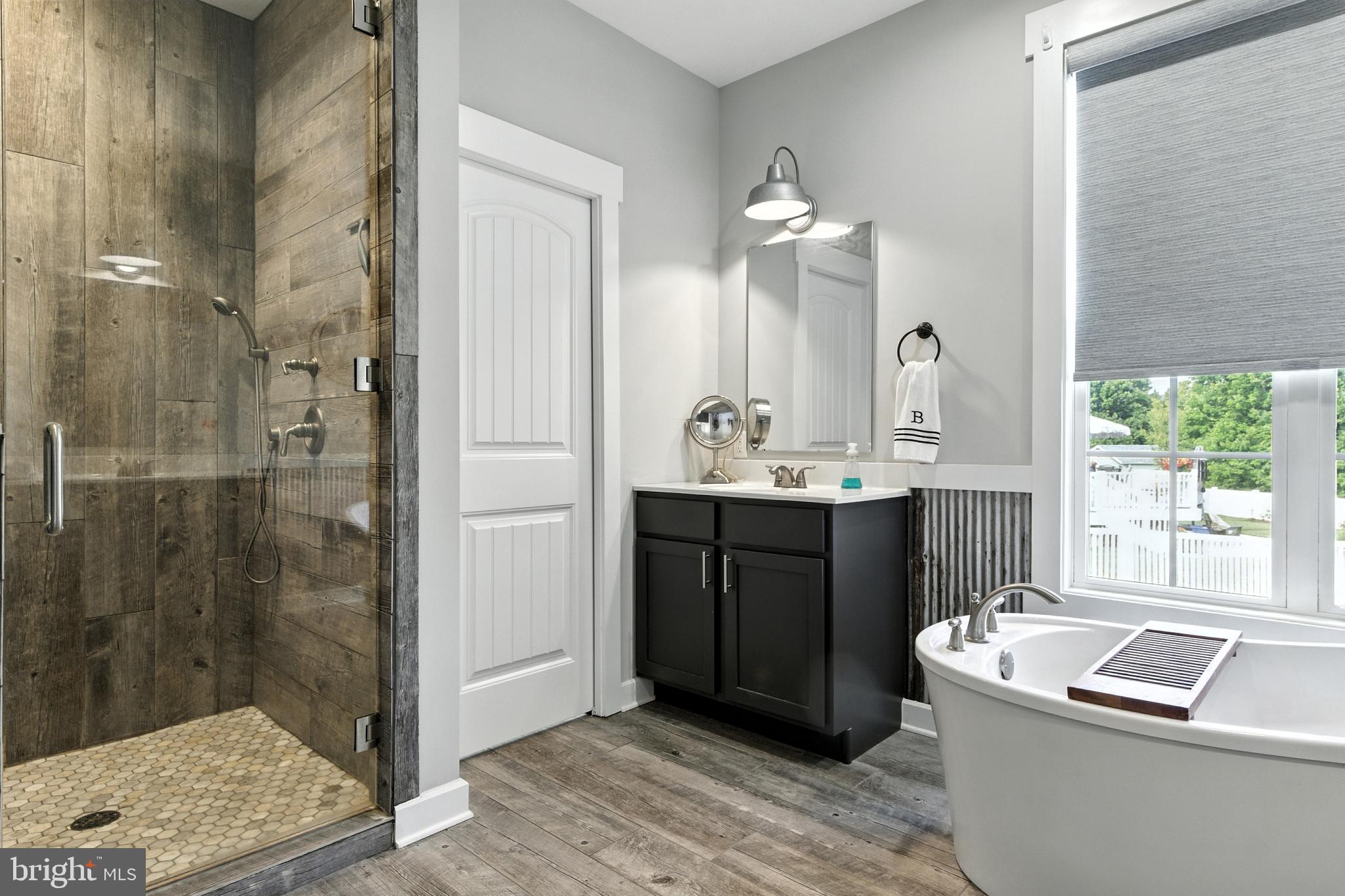 SALEM OVERLOOK - Residential