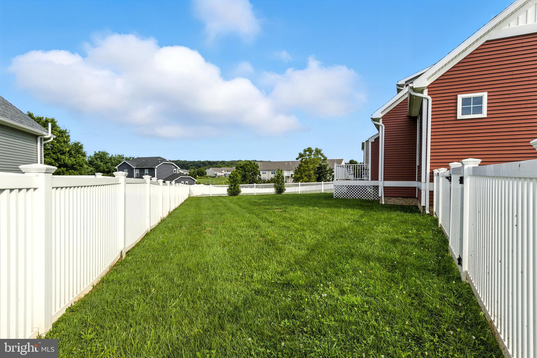 SALEM OVERLOOK - Residential