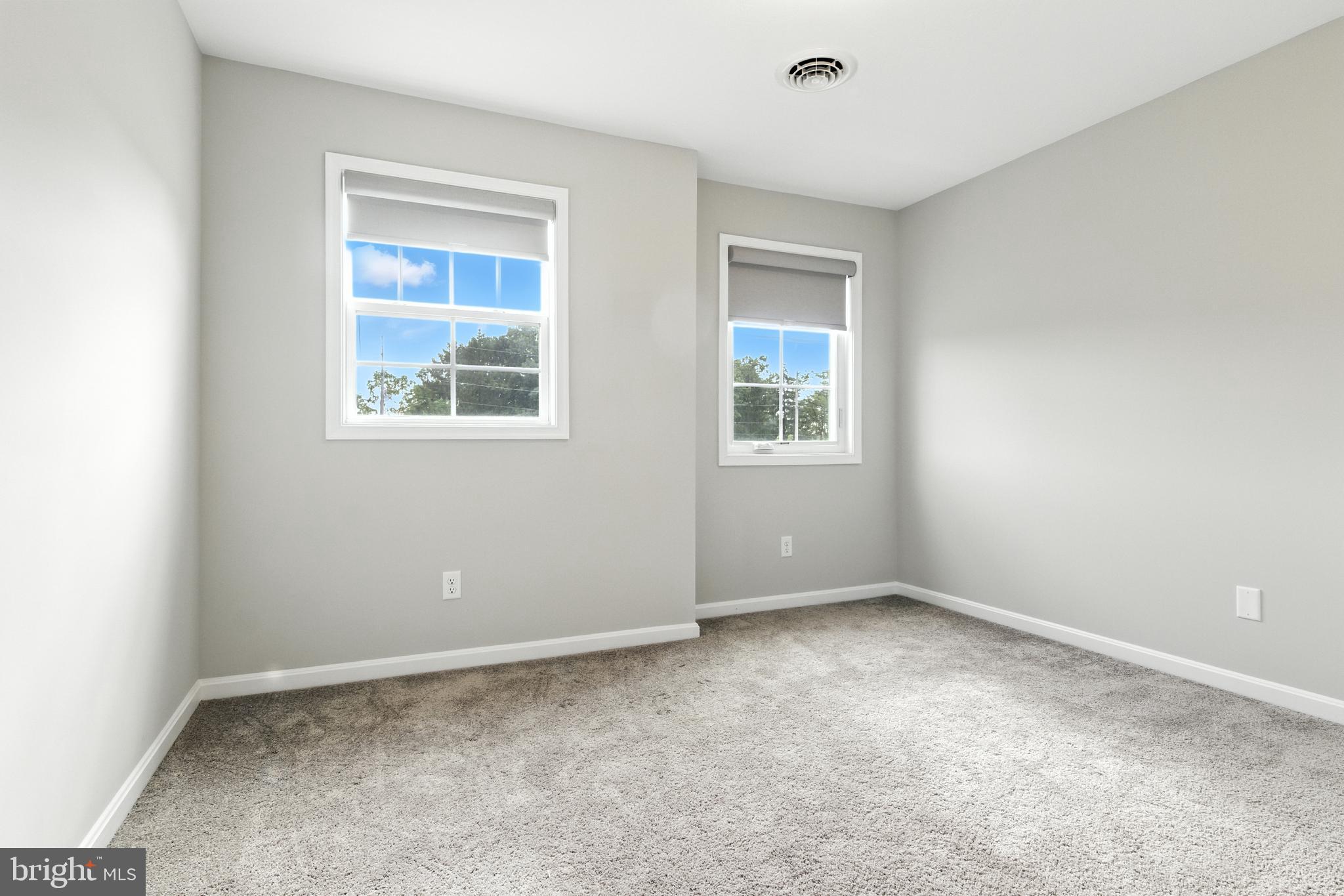 SALEM OVERLOOK - Residential