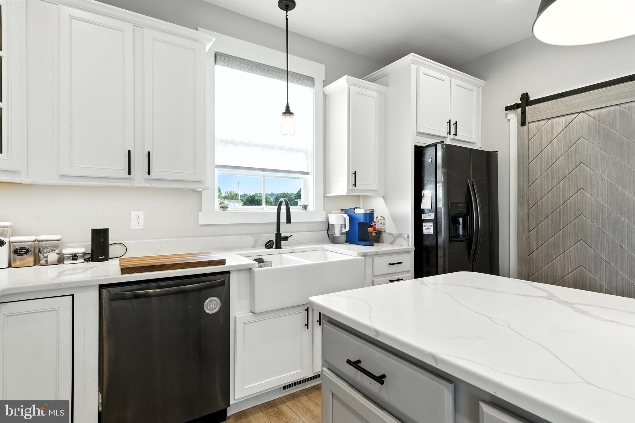 SALEM OVERLOOK - Residential