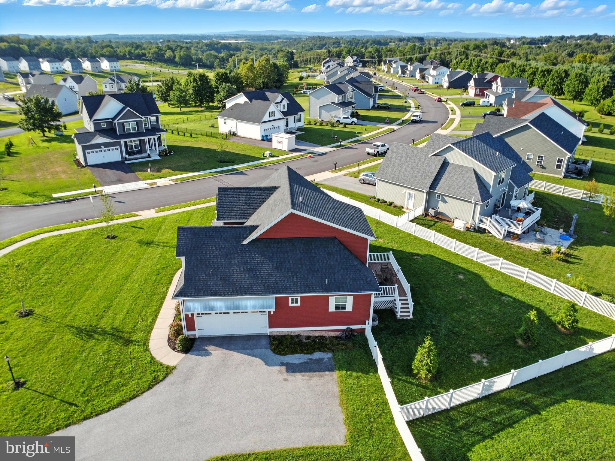 SALEM OVERLOOK - Residential